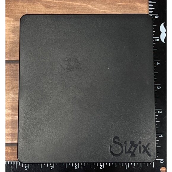 HTF LIGHTLY USED Sizzix 657721 Borders & Hydrangeas BY EILEEN HULL DIE CUT - Picture 2 of 3